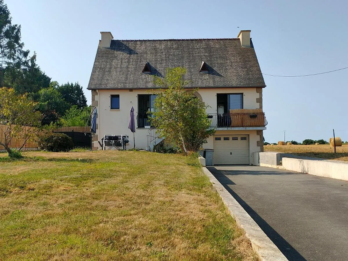 Holiday home Maison Proche De Saint Malo. Villa Miniac-Morvan France